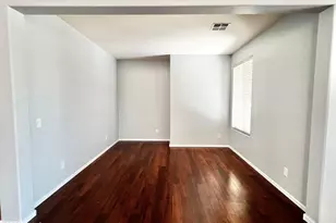 5238 W Cochise Dr, Glendale, AZ 85302 - Photo 7