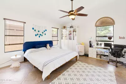 4704 E Weaver Road, Phoenix, AZ 85050 - Photo 11