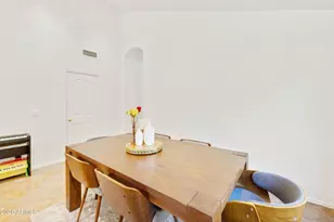 4704 E Weaver Rd, Phoenix, AZ 85050 - Photo 9