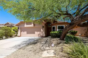 4704 E Weaver Rd, Phoenix, AZ 85050 - Photo 1