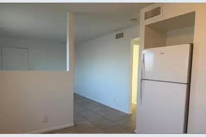 2553 E Pueblo Avenue #1, Phoenix, AZ 85040 - Photo 5