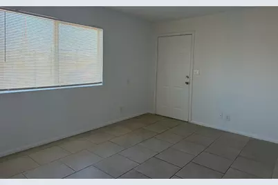 2553 E Pueblo Avenue #1, Phoenix, AZ 85040 - Photo 7