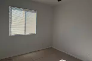 2553 E Pueblo Ave, Phoenix, AZ 85040 - Photo 13