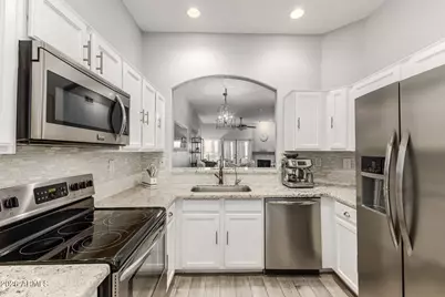 4533 N 22nd Street #223, Phoenix, AZ 85016 - Photo 15