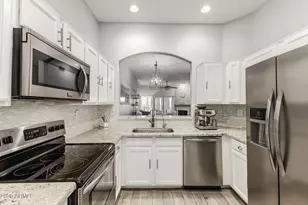 4533 N 22nd St, Phoenix, AZ 85016 - Photo 15