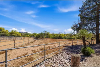 1302 E Maddock Road, Phoenix, AZ 85086 - Photo 31