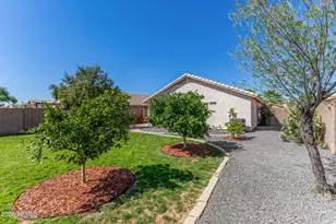 79 W Gail Dr, Gilbert, AZ 85233 - Photo 33