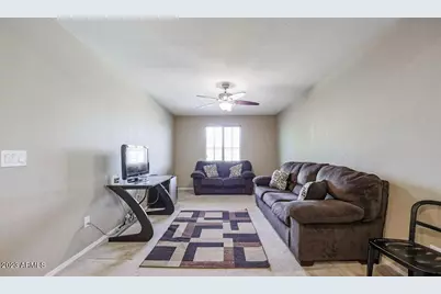 12217 W Chase Lane, Avondale, AZ 85323 - Photo 7