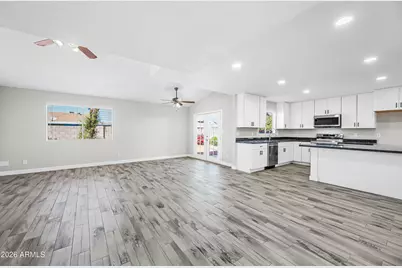 6112 W Saint Moritz Lane, Glendale, AZ 85306 - Photo 13