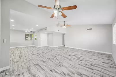 6112 W Saint Moritz Lane, Glendale, AZ 85306 - Photo 15