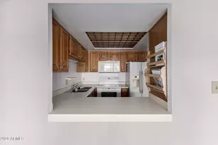 10330 W Thunderbird Blvd, Sun City, AZ 85351 - Photo 9
