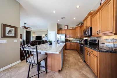 17885 W Desert View Lane, Goodyear, AZ 85338 - Photo 15