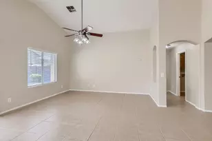 6524 W Hilton Ave, Phoenix, AZ 85043 - Photo 1