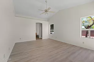 20443 N 105th Ave, Peoria, AZ 85382 - Photo 15