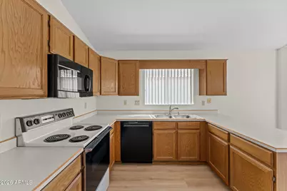 20443 N 105th Avenue, Peoria, AZ 85382 - Photo 11