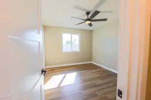 1940 W Kimberly Way, Phoenix, AZ 85027 - Photo 15