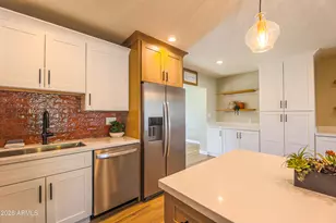 1940 W Kimberly Way, Phoenix, AZ 85027 - Photo 5