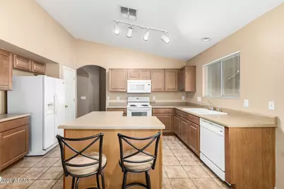 1109 E Mayfield Drive, San Tan Valley, AZ 85143 - Photo 11