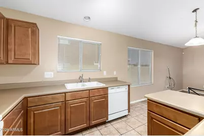 1109 E Mayfield Drive, San Tan Valley, AZ 85143 - Photo 9