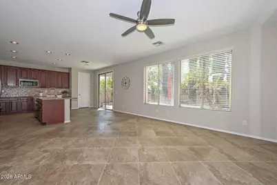 18359 W Westfall Way, Surprise, AZ 85374 - Photo 15