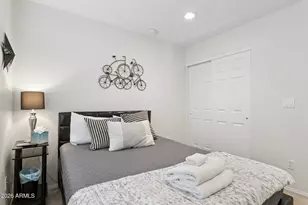 6025 E Beck Ln, Scottsdale, AZ 85254 - Photo 25