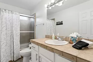 6025 E Beck Ln, Scottsdale, AZ 85254 - Photo 25