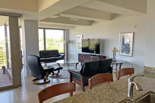 7117 E Rancho Vista Dr, Scottsdale, AZ 85251 - Photo 9