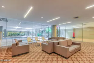 7117 E Rancho Vista Dr, Scottsdale, AZ 85251 - Photo 33