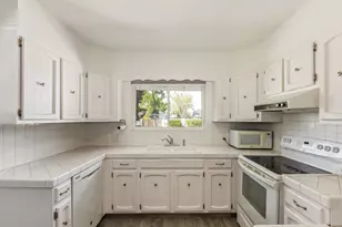 6631 N 12th Pl, Phoenix, AZ 85014 - Photo 7