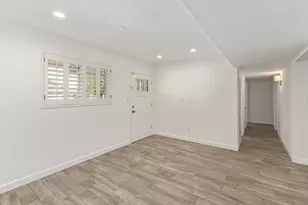 6631 N 12th Pl, Phoenix, AZ 85014 - Photo 9