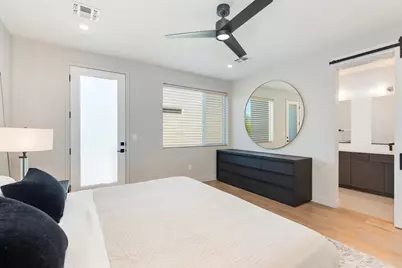 5151 N 13th Place #Unit 8, Phoenix, AZ 85014 - Photo 9