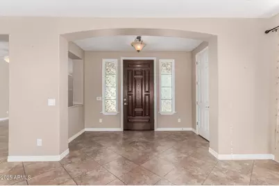 2585 E Carob Drive, Gilbert, AZ 85298 - Photo 9