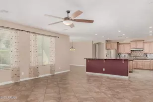 2585 E Carob Dr, Gilbert, AZ 85298 - Photo 15