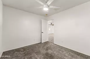 4208 S Sawmill Rd, Gilbert, AZ 85297 - Photo 31