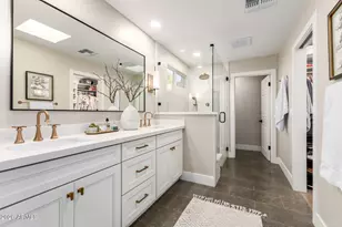 8600 E San Daniel Dr, Scottsdale, AZ 85258 - Photo 19