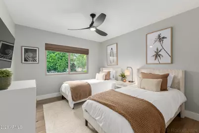 8600 E San Daniel Drive, Scottsdale, AZ 85258 - Photo 21