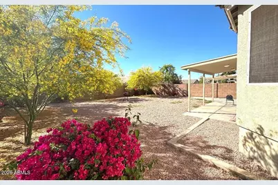 6824 S 33rd Avenue, Phoenix, AZ 85041 - Photo 13