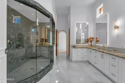 4937 E Rockridge Road, Phoenix, AZ 85018 - Photo 67