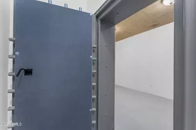 4937 E Rockridge Road, Phoenix, AZ 85018 - Photo 123