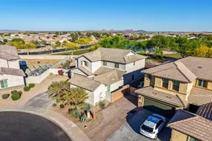 37271 W Mondragone Ln, Maricopa, AZ 85138 - Photo 39