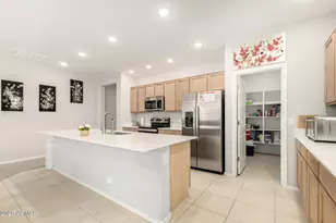 37271 W Mondragone Ln, Maricopa, AZ 85138 - Photo 11