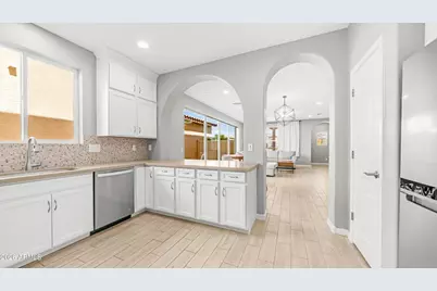 29219 N 123rd Lane, Peoria, AZ 85383 - Photo 9