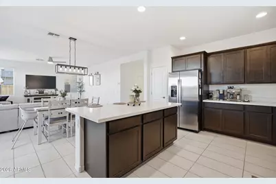 3763 N 99th Drive, Avondale, AZ 85392 - Photo 5