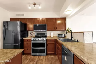 6437 S 43rd Place, Phoenix, AZ 85042 - Photo 5