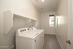 1941 W Holden Dr, Phoenix, AZ 85085 - Photo 15