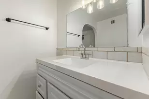 10828 N Biltmore Dr, Phoenix, AZ 85029 - Photo 15