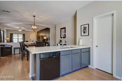 9027 S 3rd Street, Phoenix, AZ 85042 - Photo 11