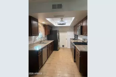 2909 W Palmaire Avenue, Phoenix, AZ 85051 - Photo 5