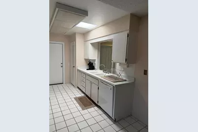 9209 W Glen Oaks Circle N, Sun City, AZ 85351 - Photo 7