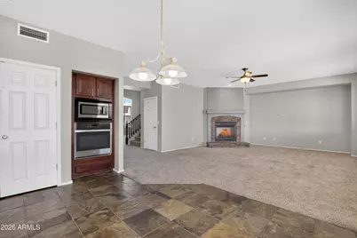 18421 W Mauna Loa Lane, Surprise, AZ 85388 - Photo 17